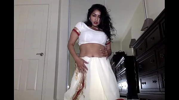 Desi Dhabi in Saree getting Naked and Plays with Hairy Pussy