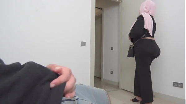 Muslim Hijab girl caught me jerking off in Public waiting room.-MUST SEE REACTION.