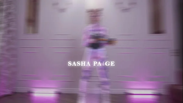 10 vs 1 - FIRST DAP with Skinny teen Sasha Paige