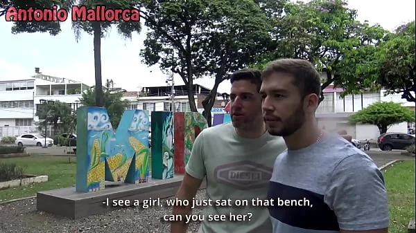 Showing How To Pick Up Hot Girls In Public To My Colombian Friend - Brian Evansx & Silvana Lee