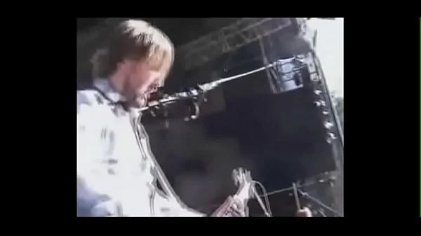 Having sex at the concert