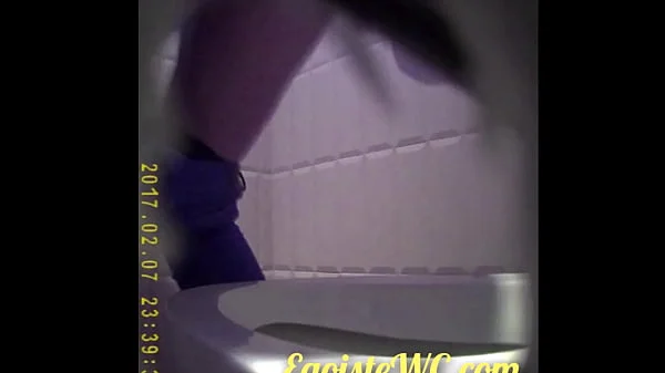 Girls pee in the toilet and show their wet vaginas. EgoisteWC (Pussy Collection 1)