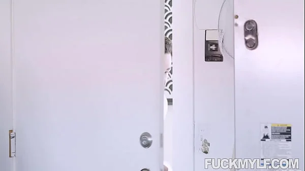 Stepmom Havana Bleu Fucked Spoiled Stepson