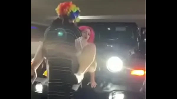 Pink hair whore gets pounded on jeep