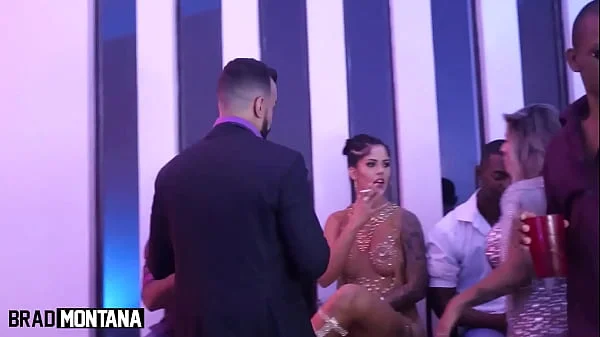 Live Baile do Brad com Elisa Sanches, Luna Oliveira, Shayenne Samara, Lina Nakamura, Pamela Santos, Victoria Dias, Ana Júlia, Marsha Love, Mia Linz, Giovanna Bombom