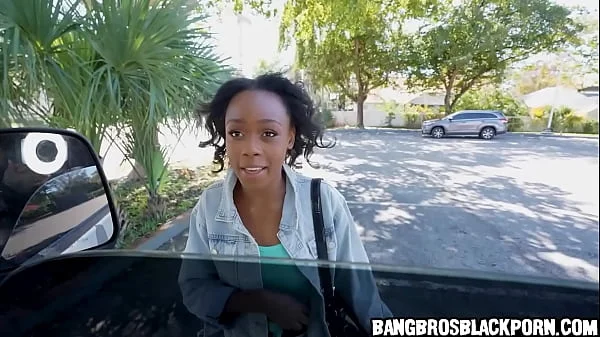 Amateur ebony teen gets in the van and plays dirty - black porn