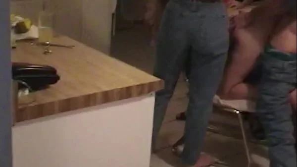 Amateur Swingers wife swapping and sharing cumswapping