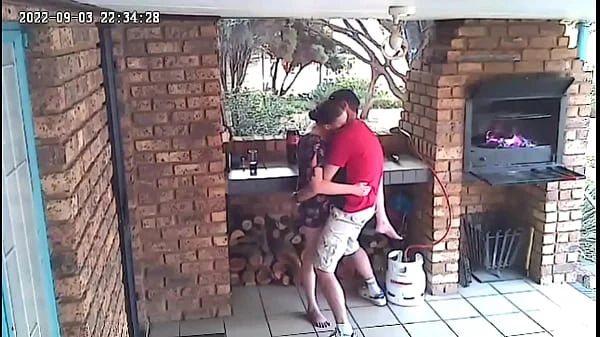 Spy camera : couple caught fucking on the porch of the nature reserve